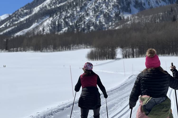 Cross Country Skiing in Ashcroft